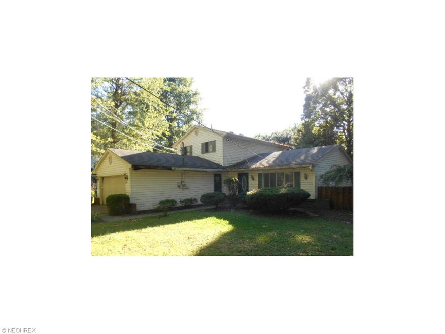774 Lafayette Blvd, Sheffield Lake, OH 44054 - photo 1