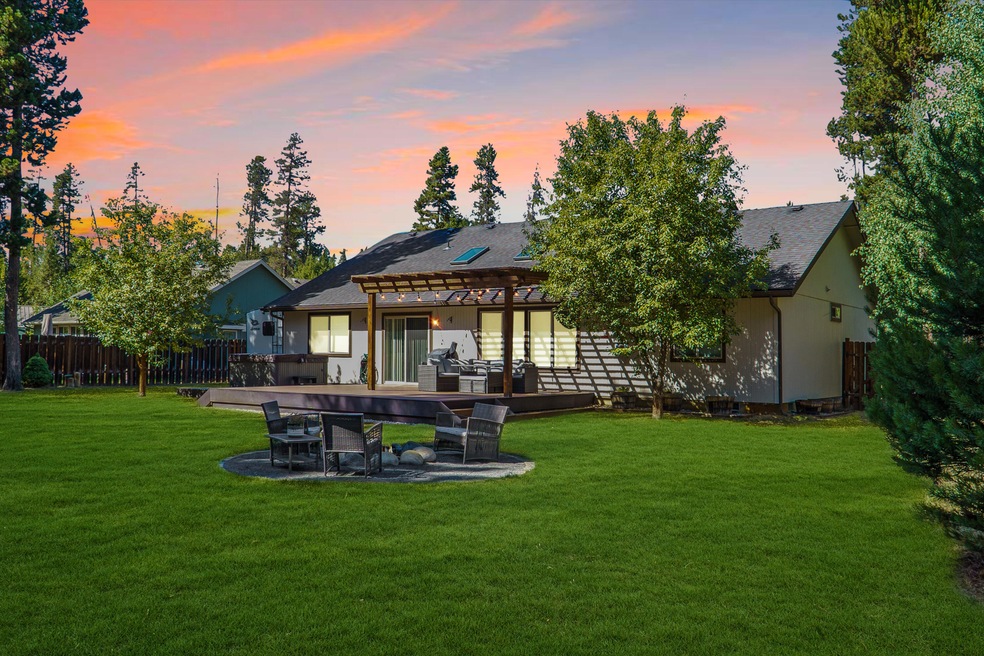 16869 Downey Rd, Bend, OR 97707 - photo 1