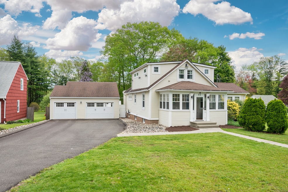 32 Franklin Rd., Cromwell, CT