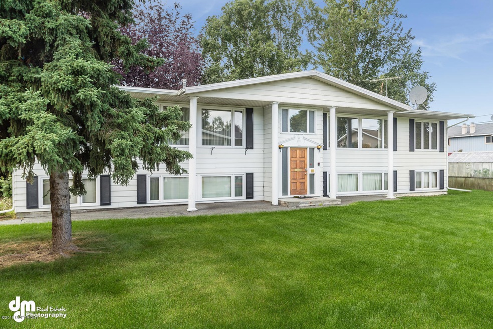 3007 W 34th