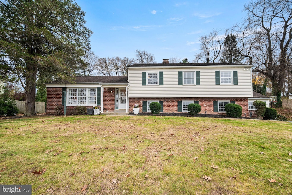 309 Saybrook Rd, Villanova, PA 19085 - photo 1