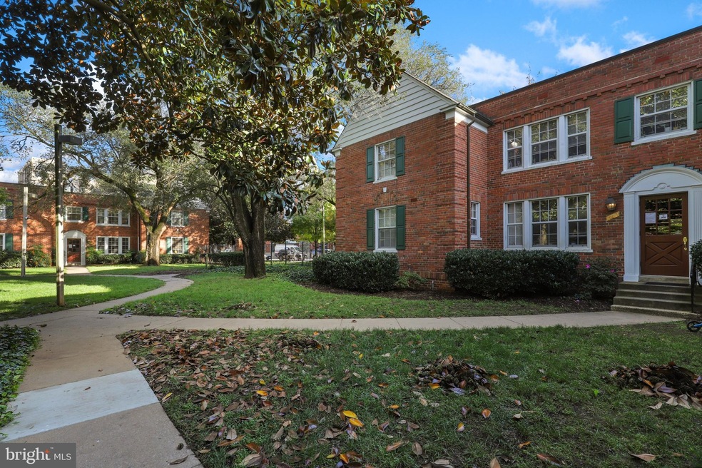 1720 N Queens Ln unit 3169, Arlington, VA 22201 - photo 1