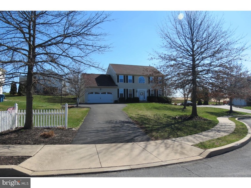 595 Kohlman Cir, Hatfield, PA 19440 - photo 1