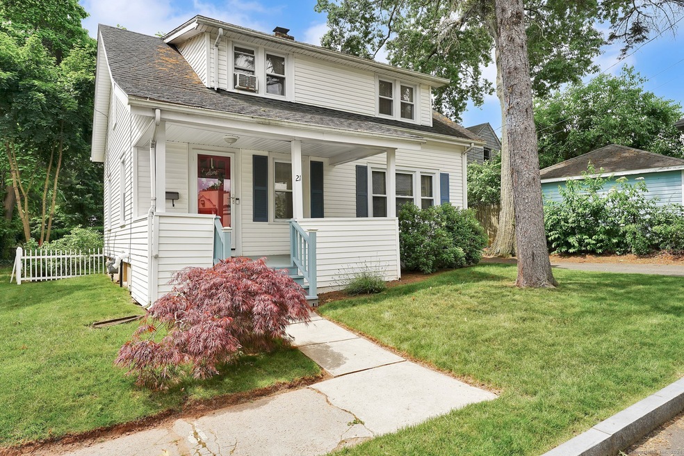 21 Mitchell Place, West Hartford, CT 06119 - photo 1