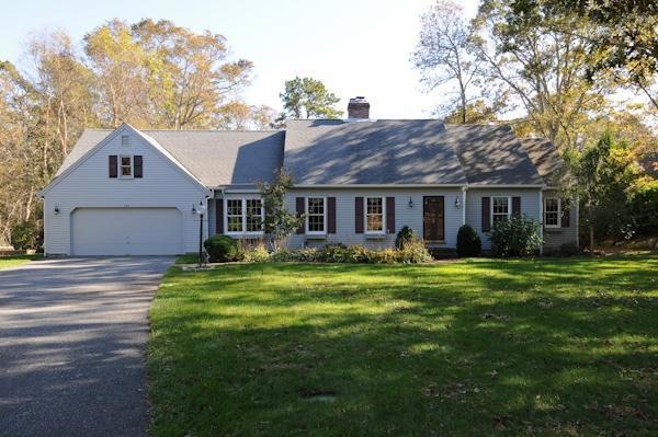 157 Dromoland Ln, Barnstable, MA 02630 - photo 1
