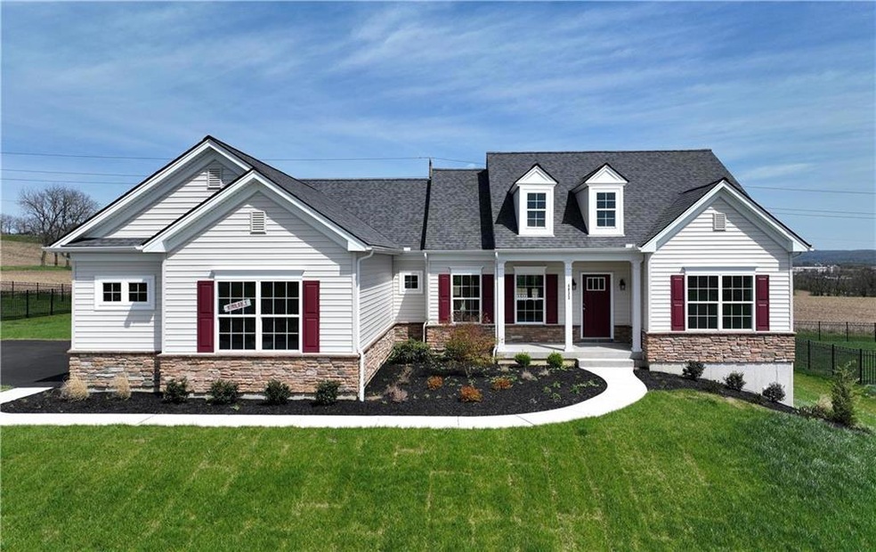 4833 Farrcroft Dr unit 87, Easton, PA 18040 - photo 1