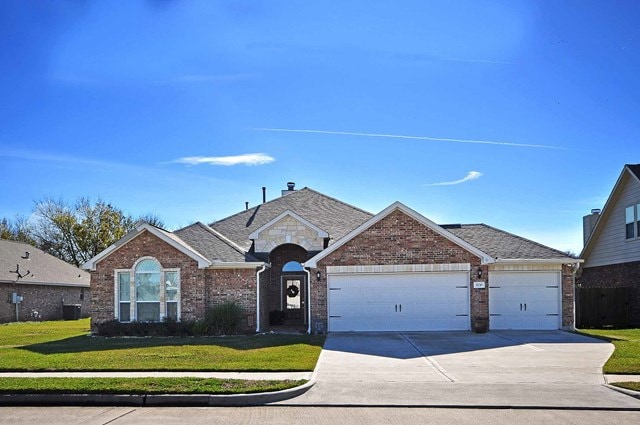 3230 El Camino St, Bay City, TX 77414 - photo 1