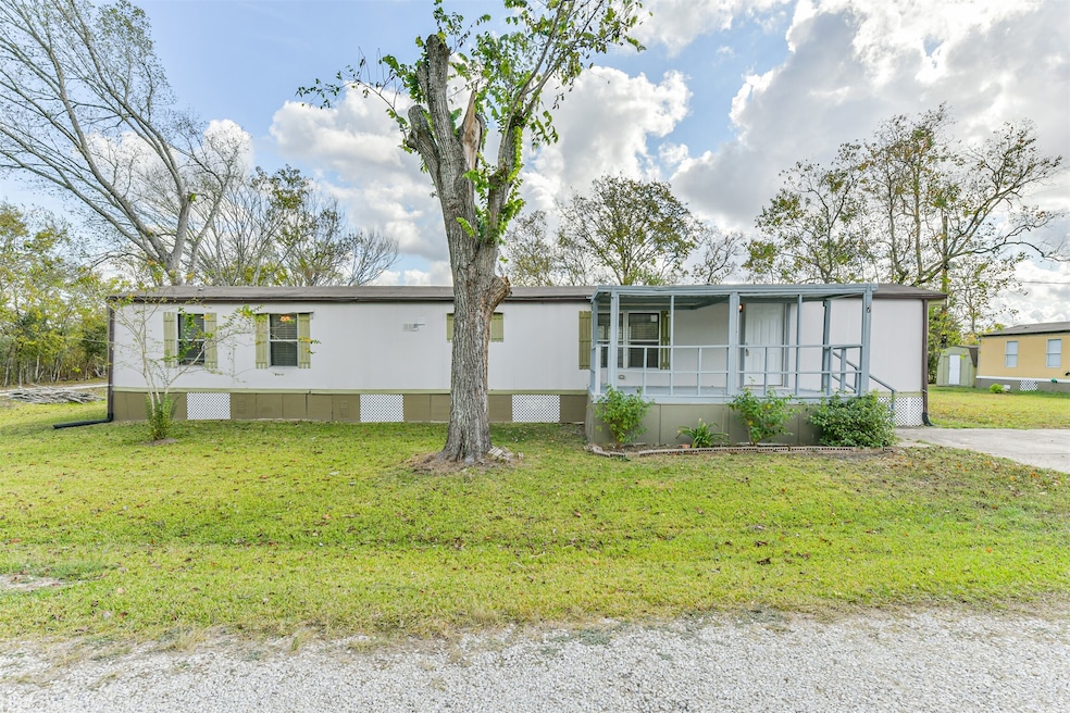 1749 Max Rd unit 7, Pearland, TX 77581 - photo 1