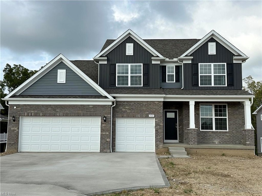 577 E Pioneer Trail, Aurora, OH 44202 - photo 1