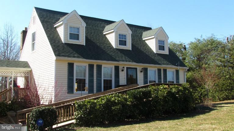 12496 Bristow Rd, Nokesville, VA 20181 - photo 1