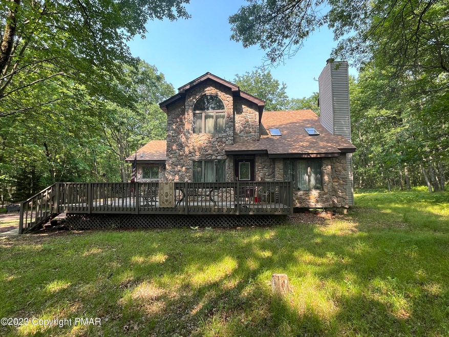 237 Mountain View Dr, Jim Thorpe, PA 18229 - photo 1