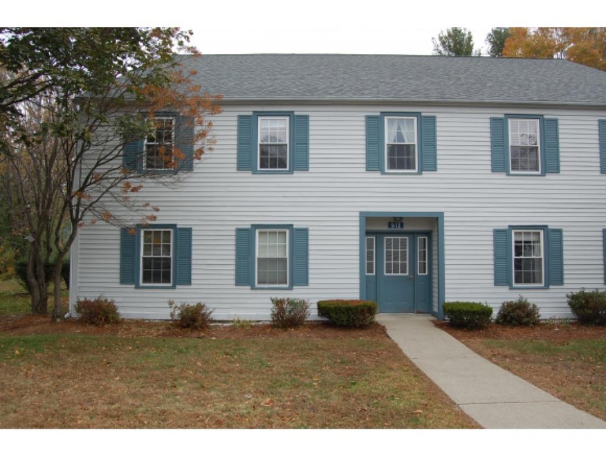 9 Twin Oaks Terrace, South Burlington, VT 05403 - photo 1