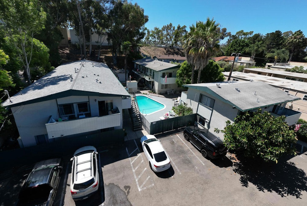 1-Main-3963-Via-Lucero-8-MLS