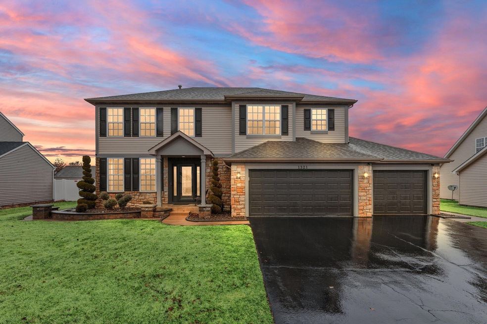 1321 Flagstone Dr, Dyer, IN 46311 - photo 1