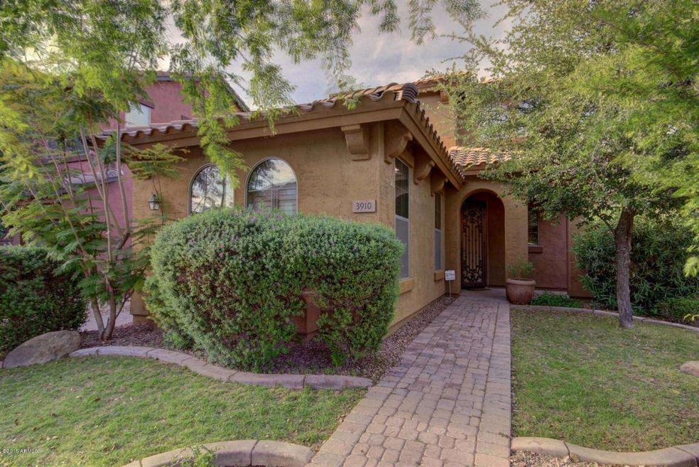 3910 E Frances Ln, Gilbert, AZ 85295 - photo 1