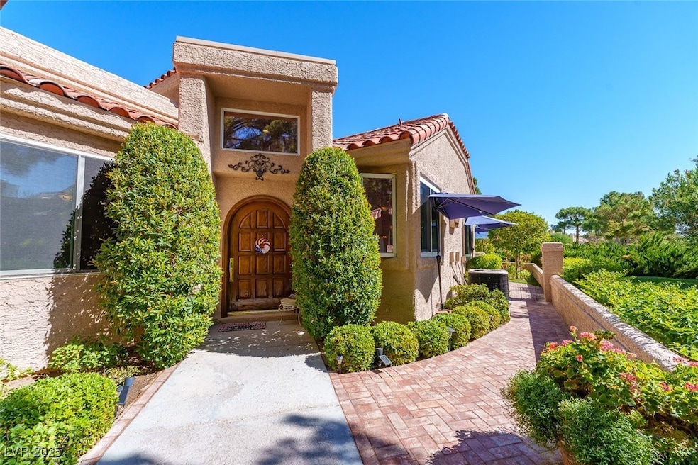 8215 Round Hills Cir, Las Vegas, NV 89113 - photo 1