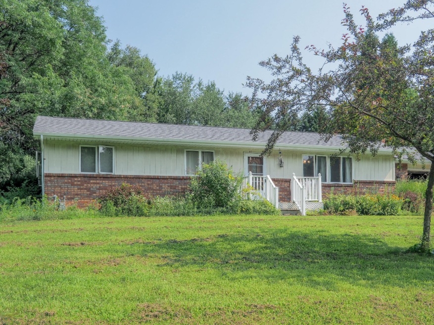 1569 Woodlea Dr-100
