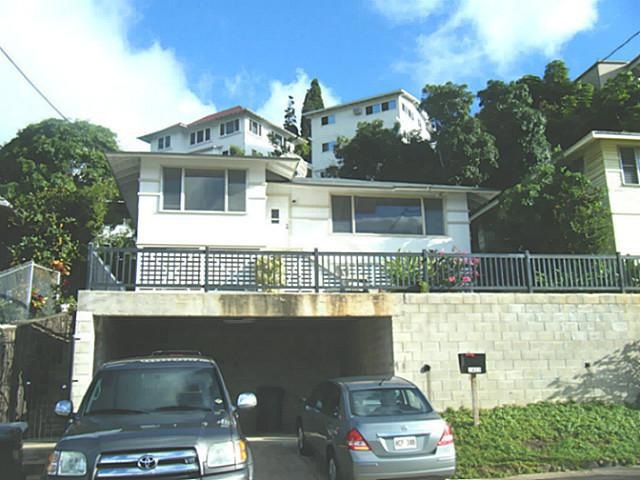 Great view, secure, 4+ parking. Foundation for a p