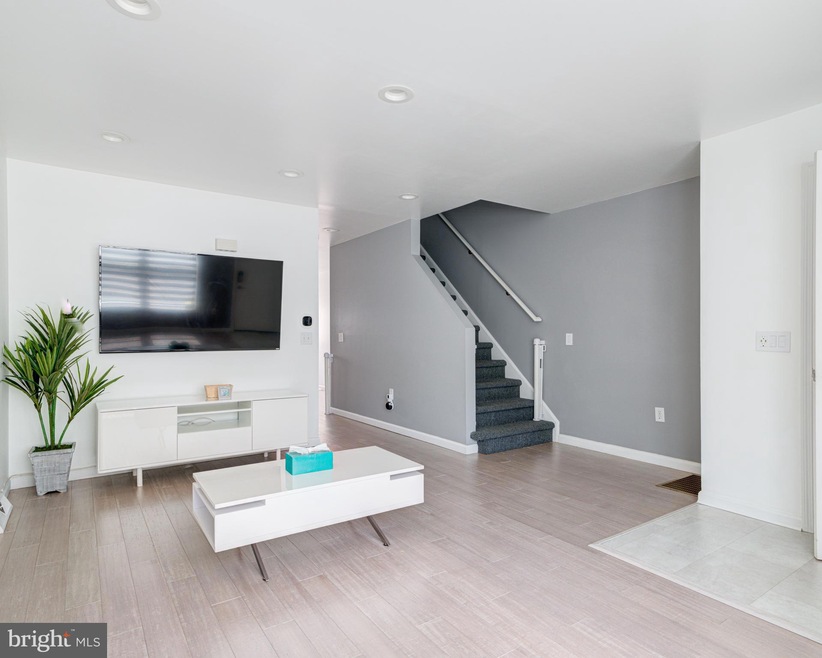 Sold $465,000 • Co-Listing Agent