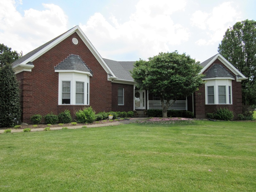 151 Bittersweet Ct, Mount Washington, KY 40047 - photo 1