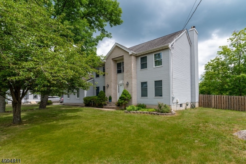 499 S Beverwyck Rd, Parsippany, NJ 07054 - photo 1