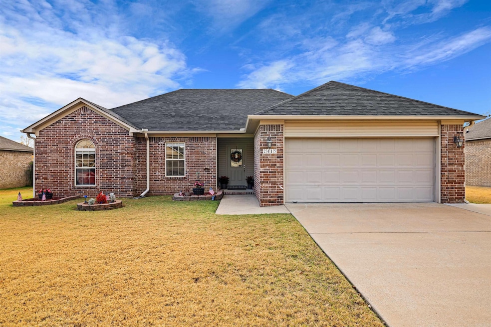 2415 Versailles Dr, Cabot, AR 72023 - photo 1