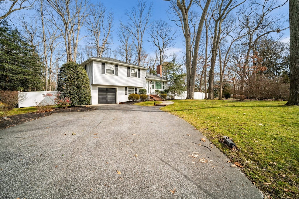 200 W Seaview Ave, Linwood, NJ 08221 - photo 1