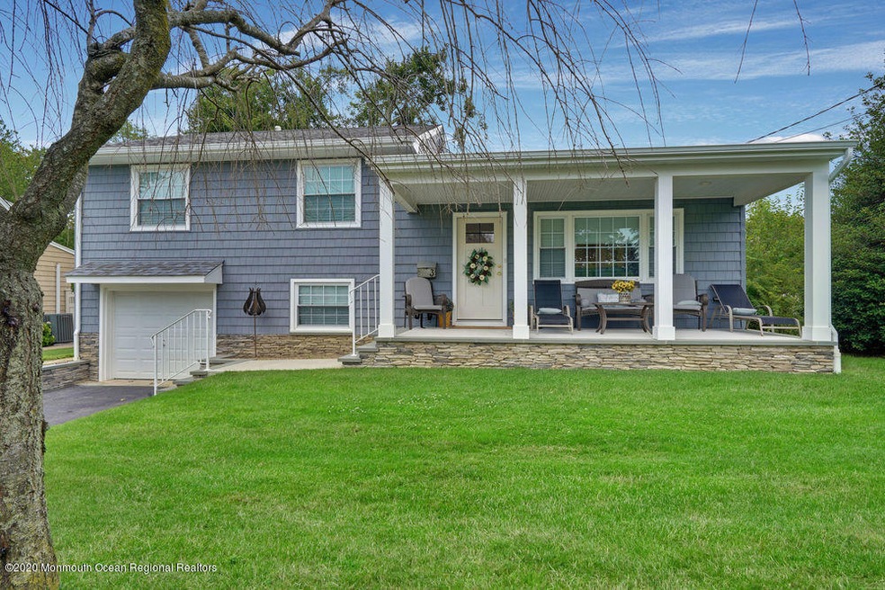 3 BELLEVUE LANE