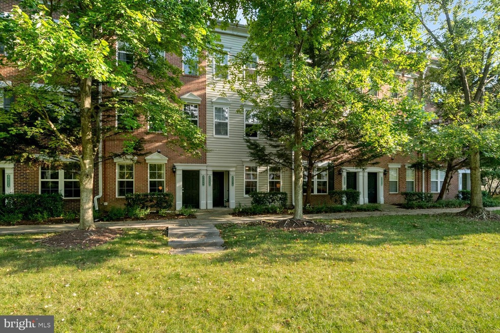 42518 Mayflower Terrace, Ashburn, VA 20148 - photo 1