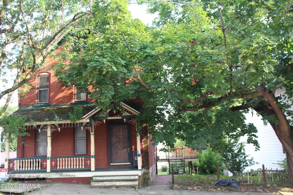 112 Broadway St, Milton, PA 17847 - photo 1