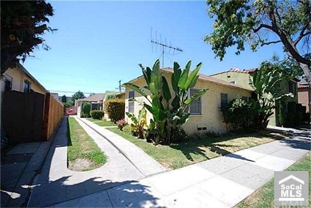 2441-2447 Cedar Ave.