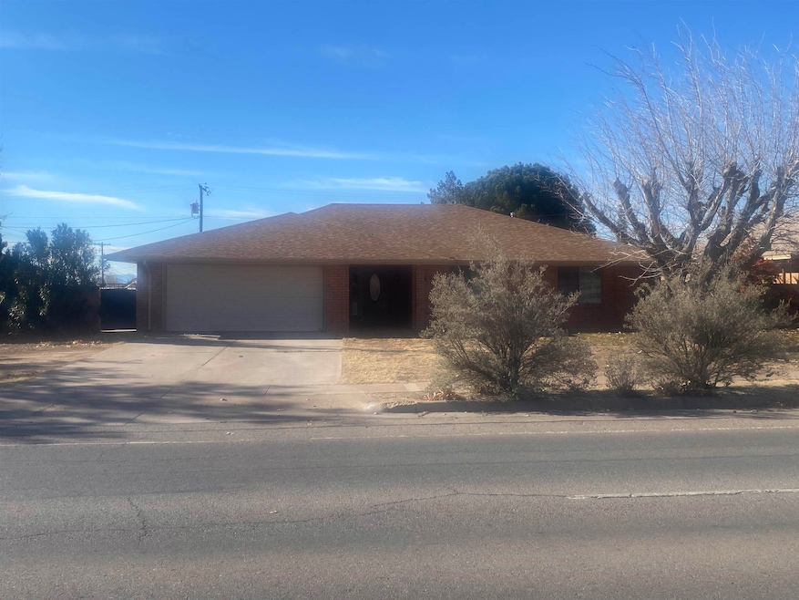 1403 Scenic Dr, Alamogordo, NM 88310 - photo 1