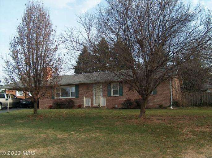 10931 Larch Ave, Hagerstown, MD 21740 - photo 1
