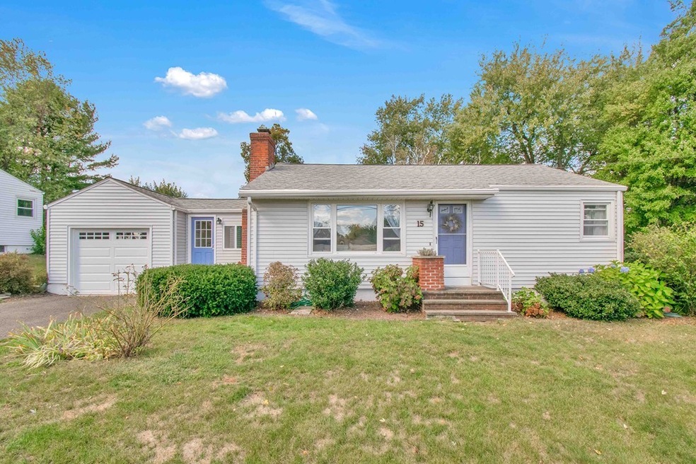 15 Edbert Dr, Holyoke, MA 01040 - photo 1