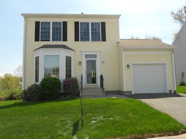 Beautifully maintained 3 bedroom Colonial with har