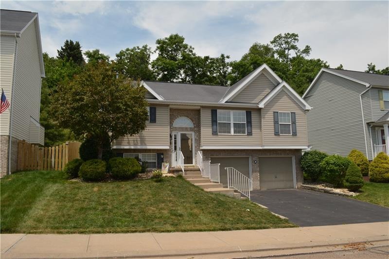 Welcome to 147 Oakbrook Circle.