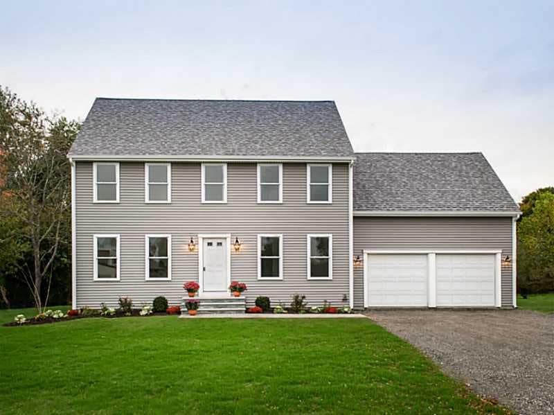 33 Bleu Ln, Portsmouth, RI 02871 - photo 1