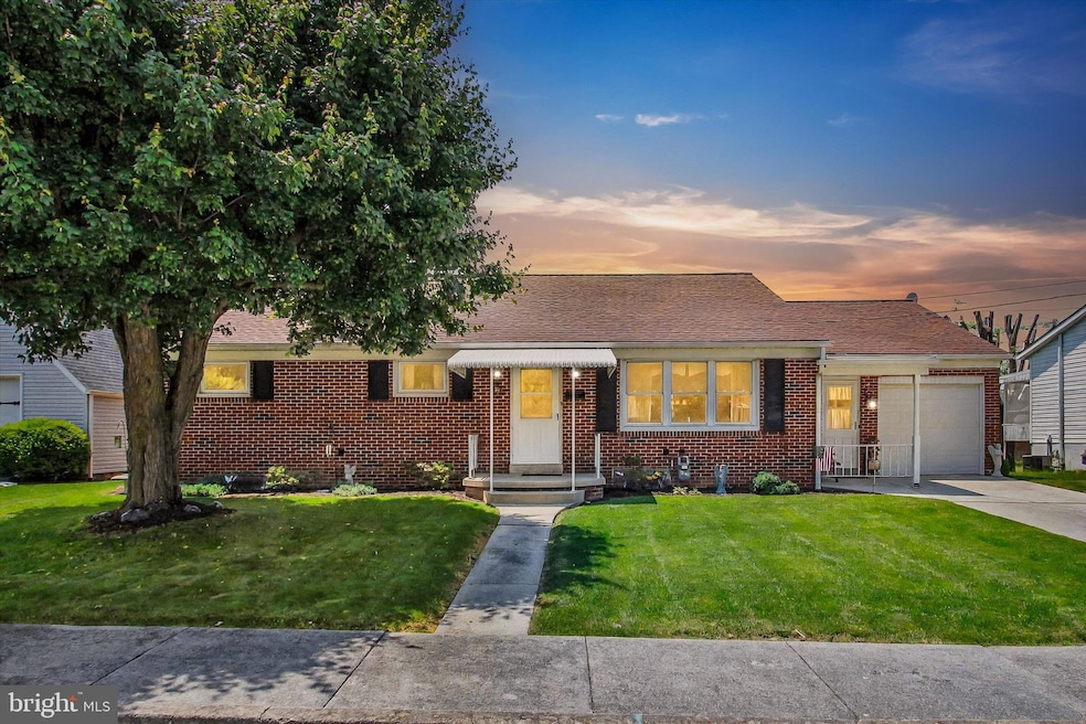 Coming Soon $290,000 • Co-Listing Agent