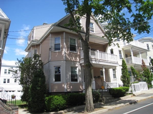 82 Lowell St unit 2, Somerville, MA 02143 - photo 1