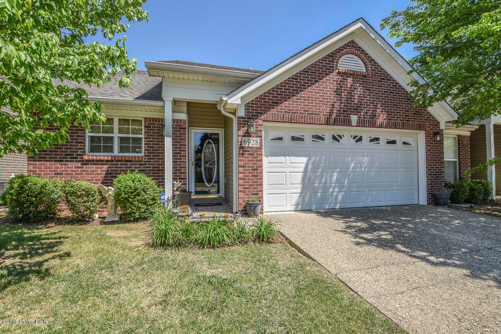 6928 Arbor Manor Way unit 4, Louisville, KY 40228 - photo 1