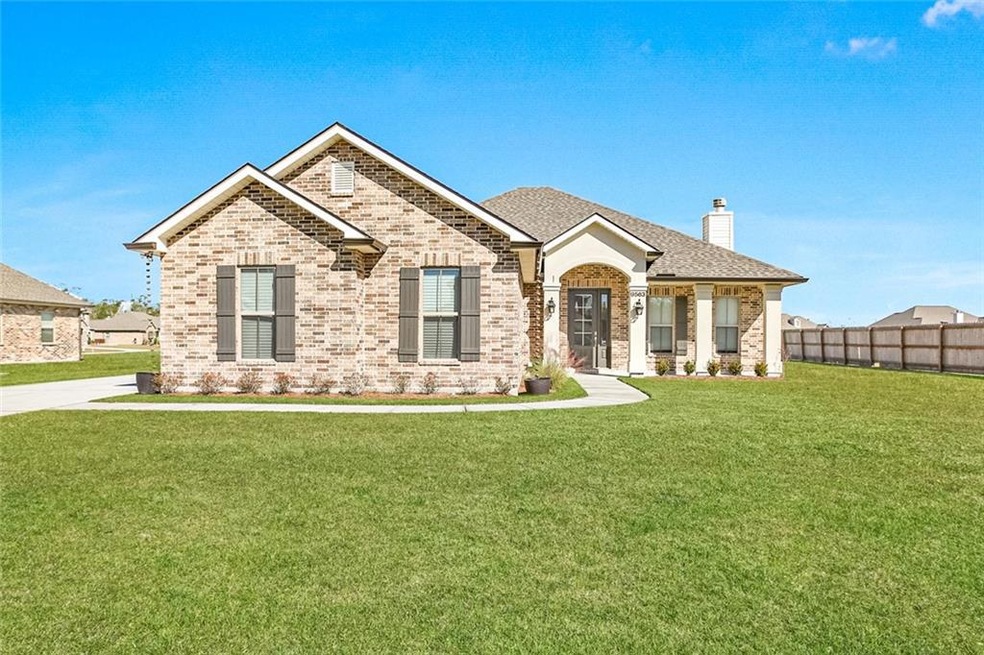 9563 RAINTREE LANE
