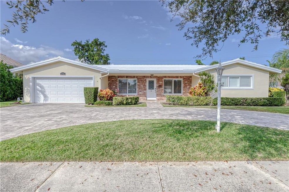 2 Bedroom / 2 Bathroom / 2 Car Garage home in Vene
