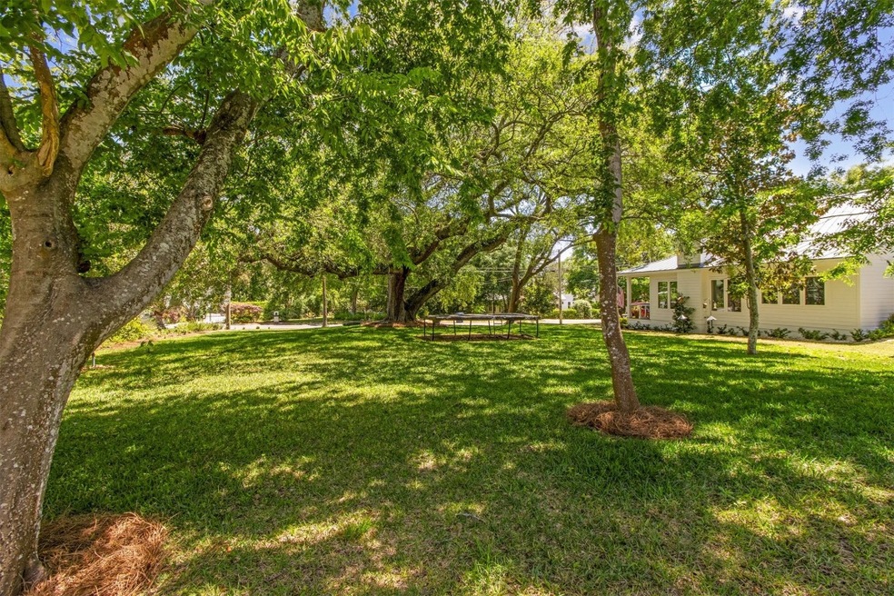 Beautiful cleared 75 x 100 lot
