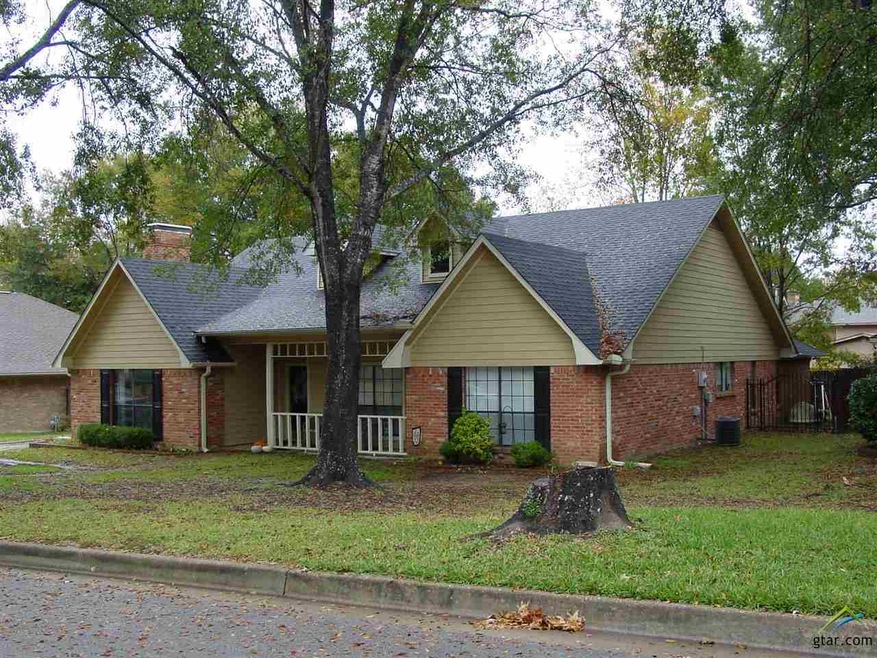 5802 Sheffield Dr, Tyler, TX 75703 - photo 1