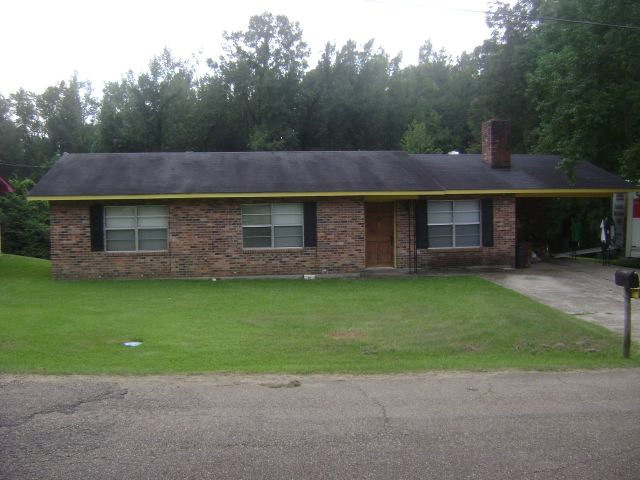 255 W Main St, Magnolia, MS 39652 - photo 1