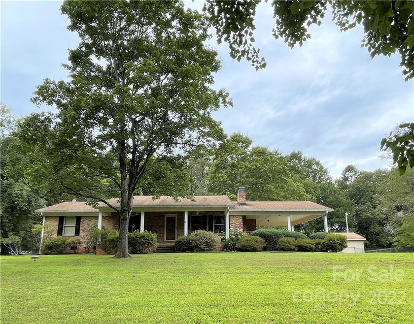 2613 Ole Home Trail, Dallas, NC 28034 - photo 1