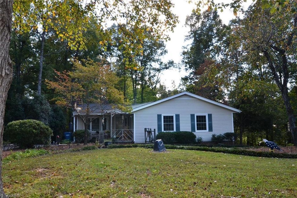 2105 Harold Dr, Greensboro, NC 27406 - photo 1