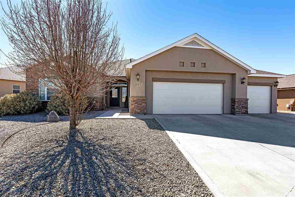 802 Silverado, Alamogordo, NM 88310 - photo 1