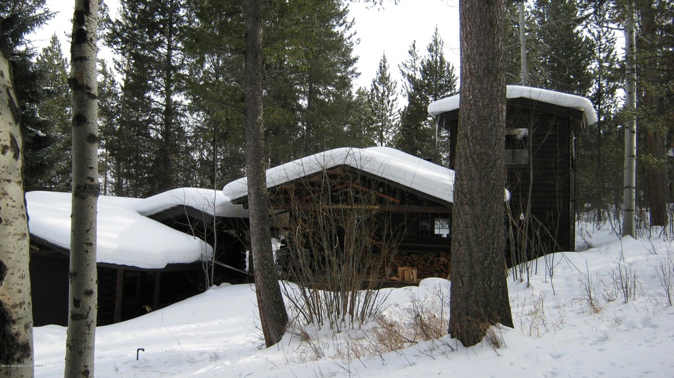 Peaceful Winter Setting