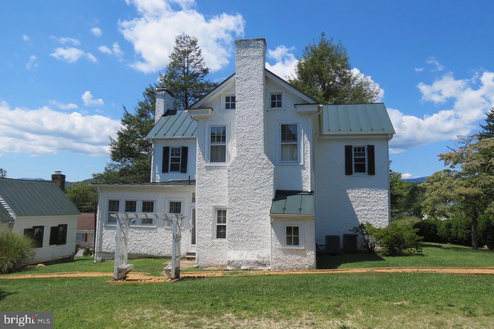 262 Main St, Washington, VA 22747 - photo 1